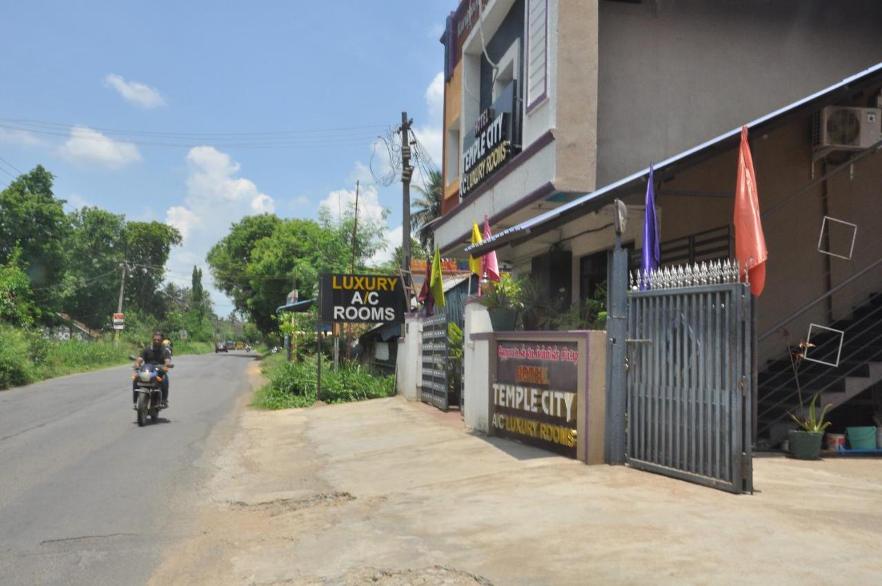 Hotel Temple City Papanasam Exterior photo